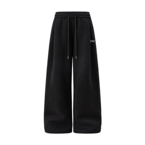 【新品登場！11/18陸續出貨】NYCU寬鬆打摺休閒長褲_經典黑